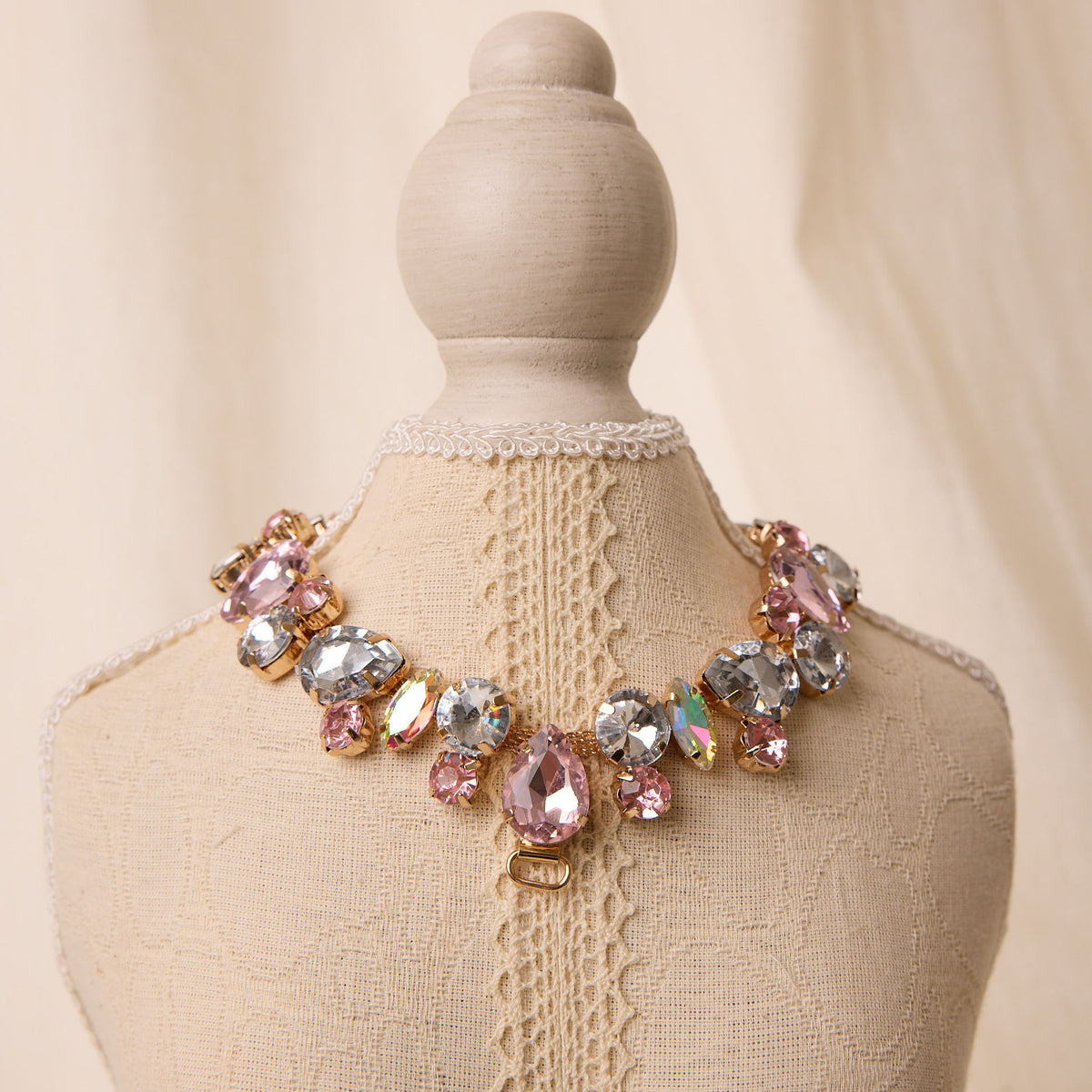 Luxury Rhinestone Pet Necklace - product image 7