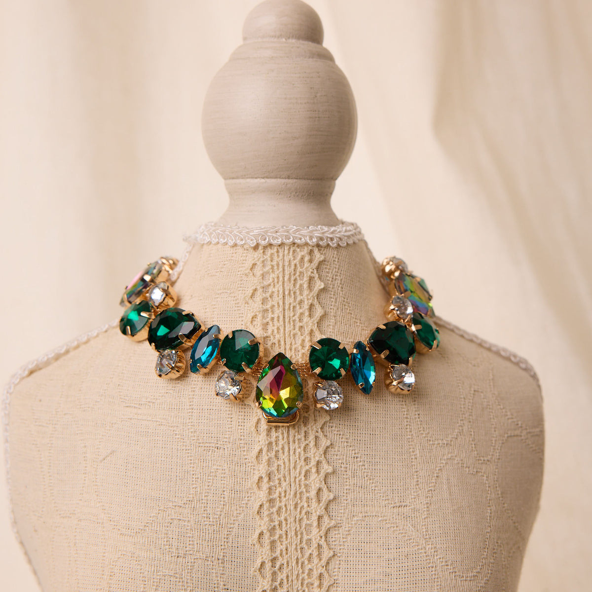 Luxury Rhinestone Pet Necklace - product image 6